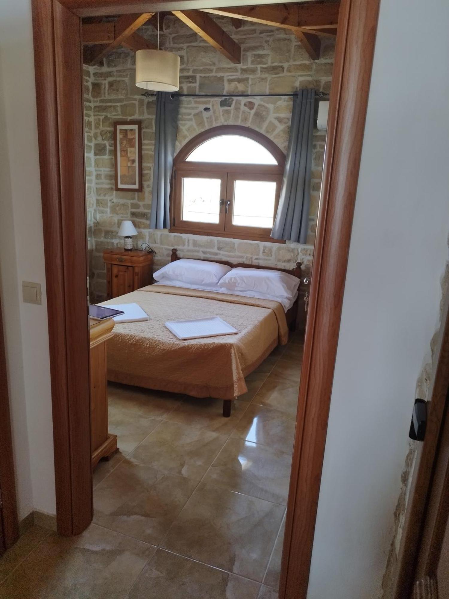 Marianna Sea View Stone House Kokkinos Pirgos